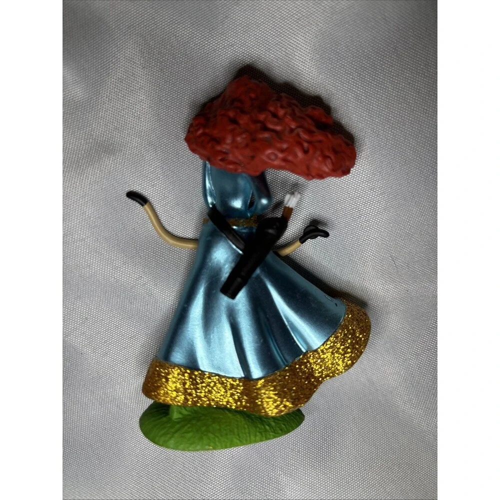 Disney Brave Merida Princess Bow & Arrow Figure Toy Figurine Cake Topper 3 1/2”